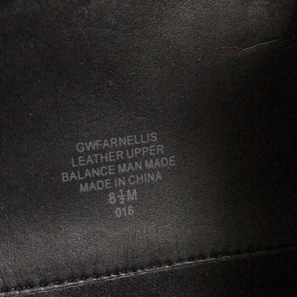 Soft black leather Guess boots 👢 - Picture 5 of 8